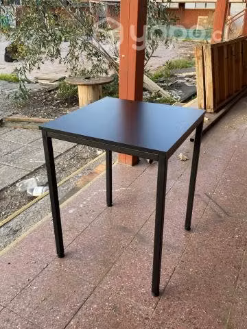 Mesas para pub y restaurant