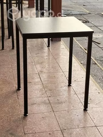 Mesas para pub y restaurant