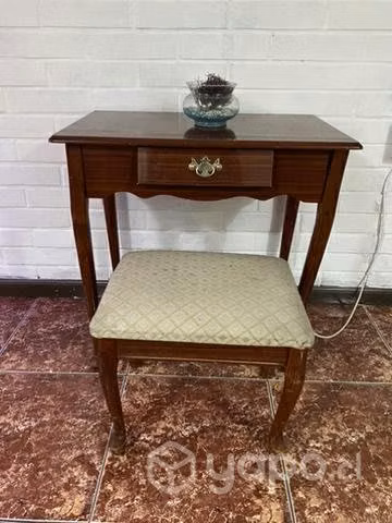 Arrimo con banqueta