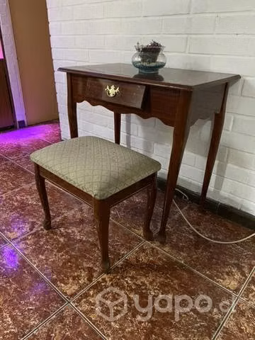 Arrimo con banqueta