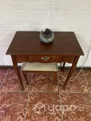 Arrimo con banqueta