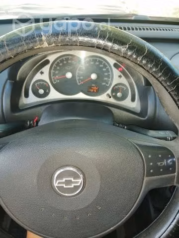 Vendo Chevrolet Montana sport - Imagen 5