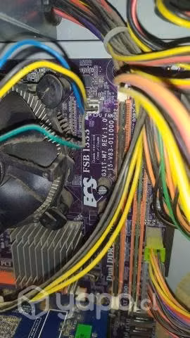 Computador Torre Antiguo + Pantalla