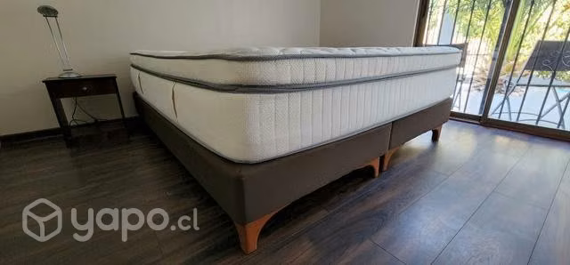 Cama king poco uso