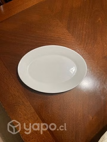 Loza blanca marca Arcoror