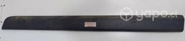 Moldura Inferior Exte Puerta Delant Derecha Volvo