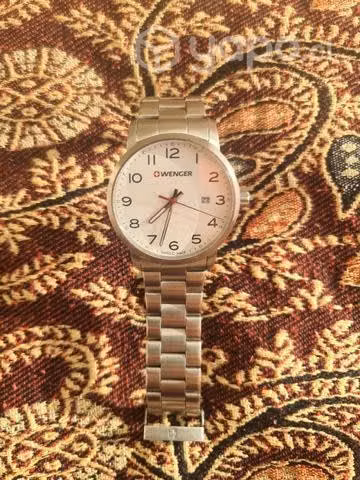 Reloj Wenger Avenue 