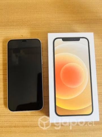 IPhone 12 En excelente estado