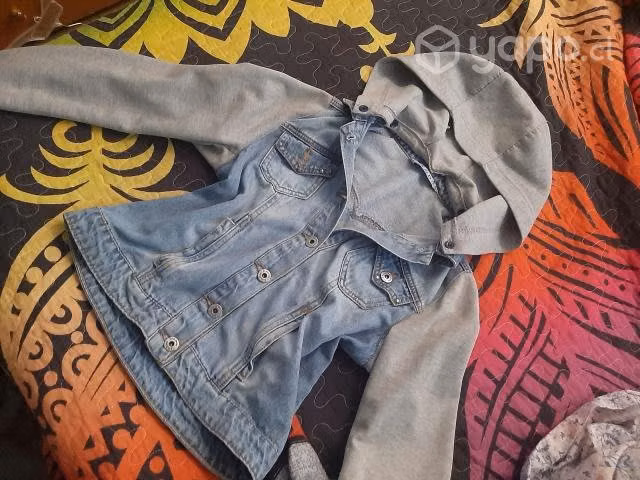 Hola vendo chaquetas :) Soy de las compañias