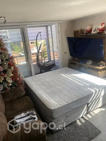 Cama King zise impecable - Imagen 4