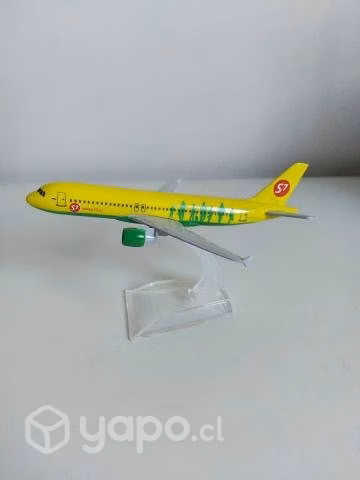Aviones a escala