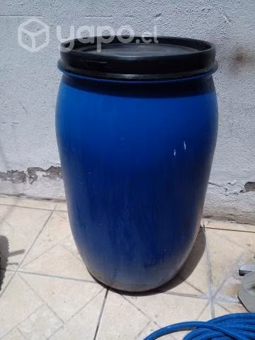 Tambor 200 Lt plastico impecable