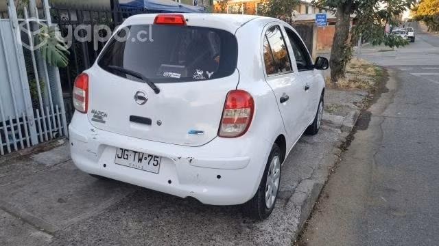 Nissan march 2017