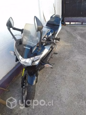 Moto Honda CBR R
