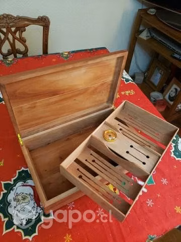 Humidor de Cedro para 150 habanos traido de Cuba