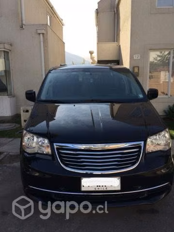 Chrysler grand town country 2013