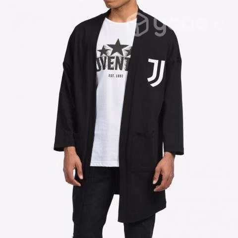 Hermoso KIMONO Juventus C/ Logo