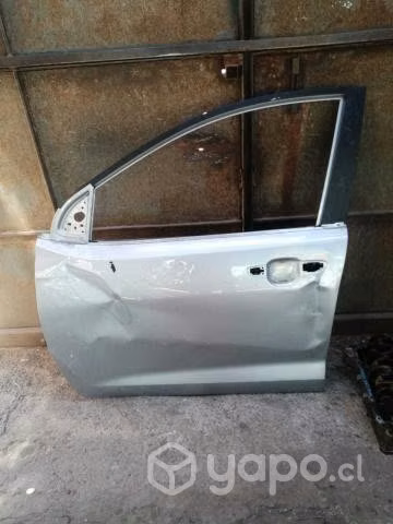 Puerta delantera izquierda hyundai grand i10 2021