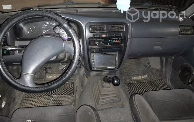 Nissan D21