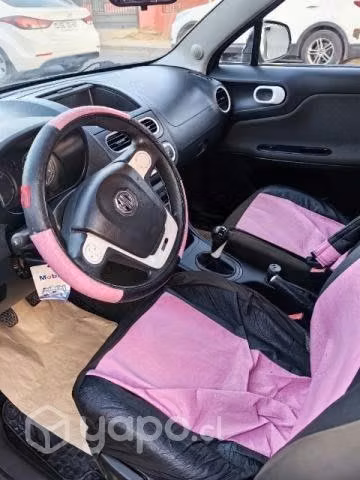 Vendo auto Mg3