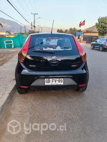 Vendo auto Mg3