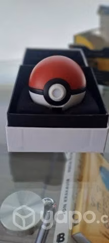 Audífonos pikachu