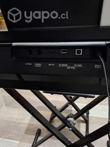 Teclado Yamaha PSRE463