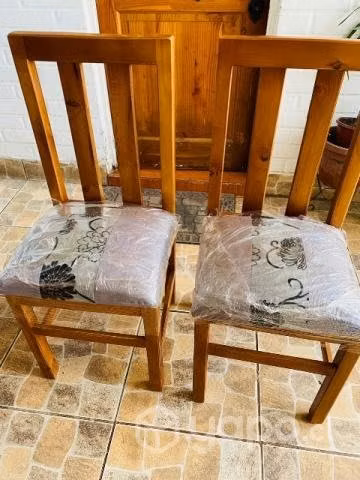 Hermoso Comedor de madera /4 sillas - Imagen 2