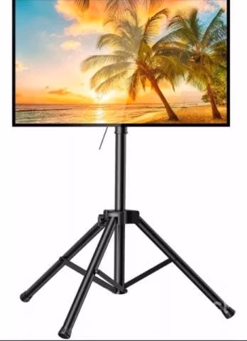 Soporte trípode para TV