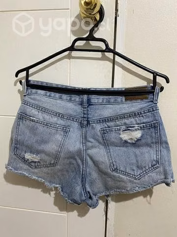 Short foster - Imagen 3
