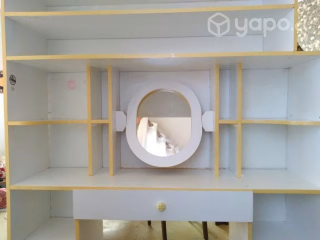 Hermoso mueble melamina con tocador y cajonera el