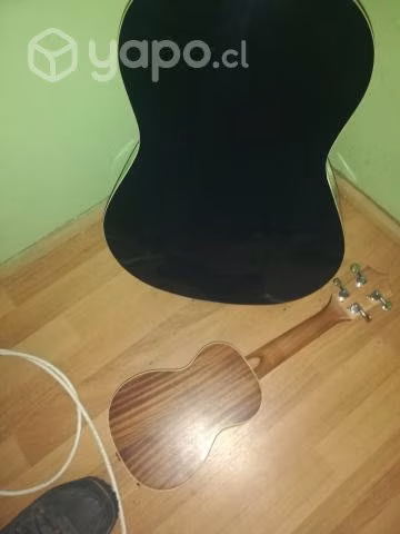 Oferta unica guitarra mas ukelele