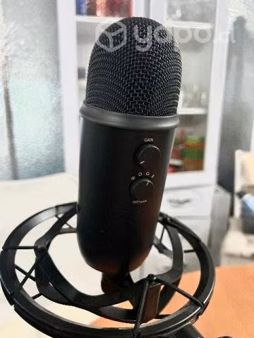 Blue Yeti Kit micrófono y brazo compass