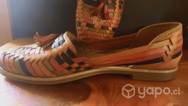 Sandalias kuriche
