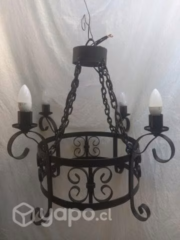 Lampara estilo colonial para 4 ampolletas - Imagen 4