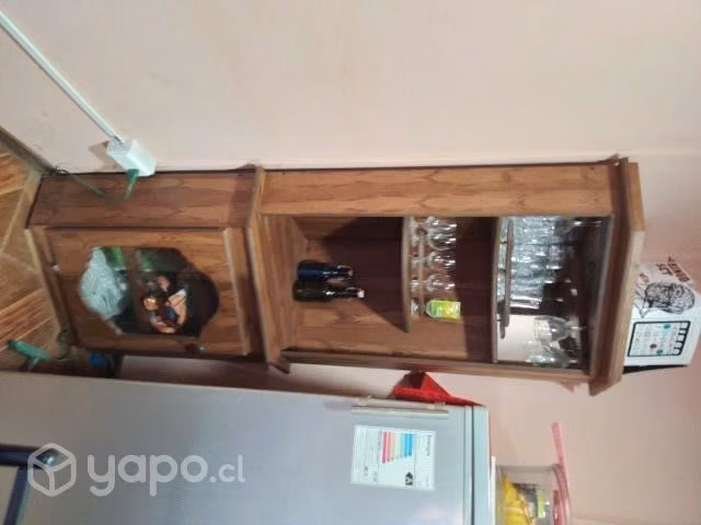 Mueble bar desmontable en muy buen estado