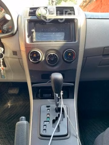 Toyota Corolla Automático 2011 - Imagen 4