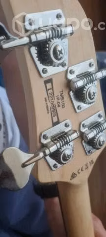 Bajo electrico Ibanez TMB100