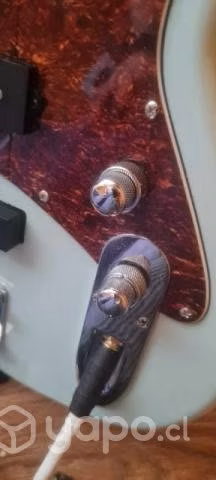Bajo electrico Ibanez TMB100