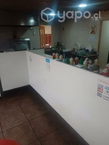 Mesón de atención de público como nuevo