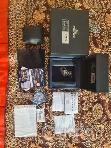Reloj Casio EFR-539RB-2ADR Infiniti Redbull Racing