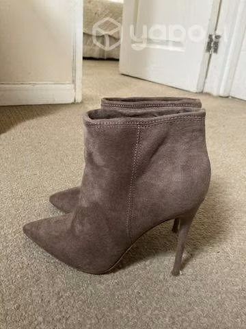 5 par de zapatos varios Núm 35