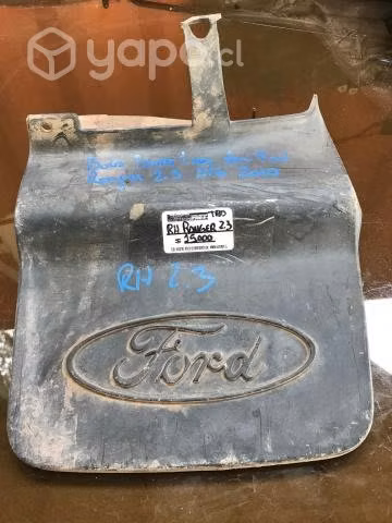 Bota barro trasero derecho Ford Ranger 2.3 2002-12