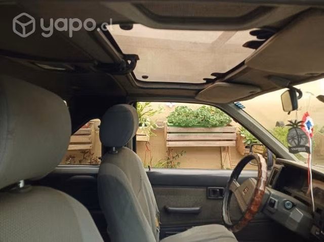 NISSAN TERRANO