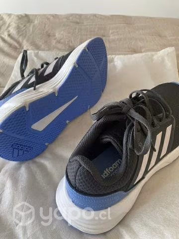 Zapatillas Adidas nuevas! - Imagen 4