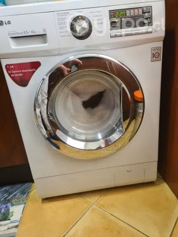 lavadora secadora impecable