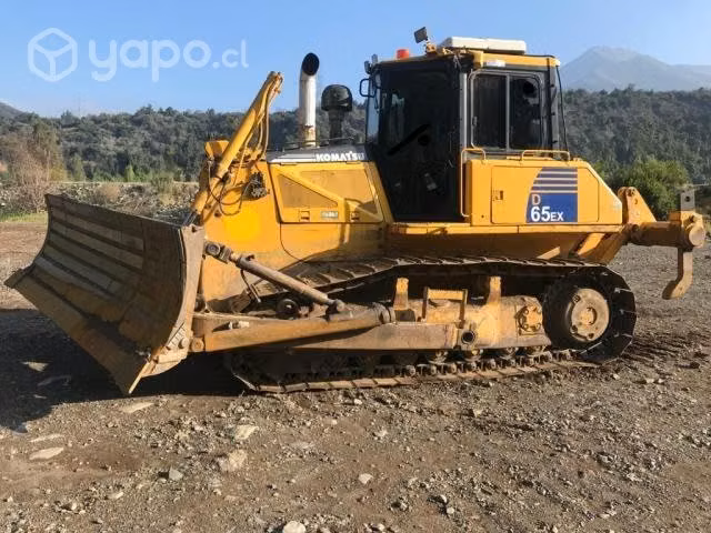 Arriendo Bulldozer Komatsu D65 EX año 2011