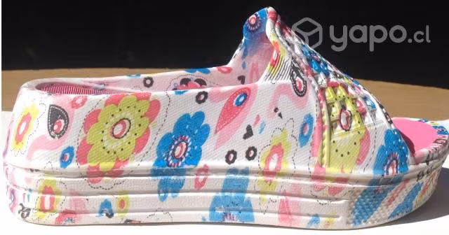 Sandalias de poliuretano multicolores
