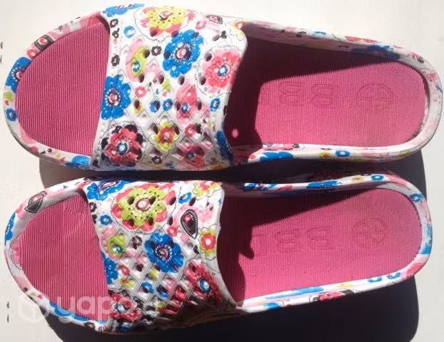 Sandalias de poliuretano multicolores