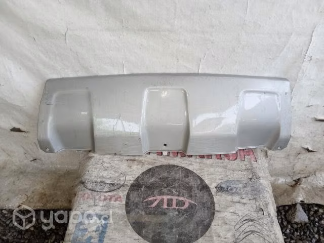 Moldura parachoque delantero renault duster